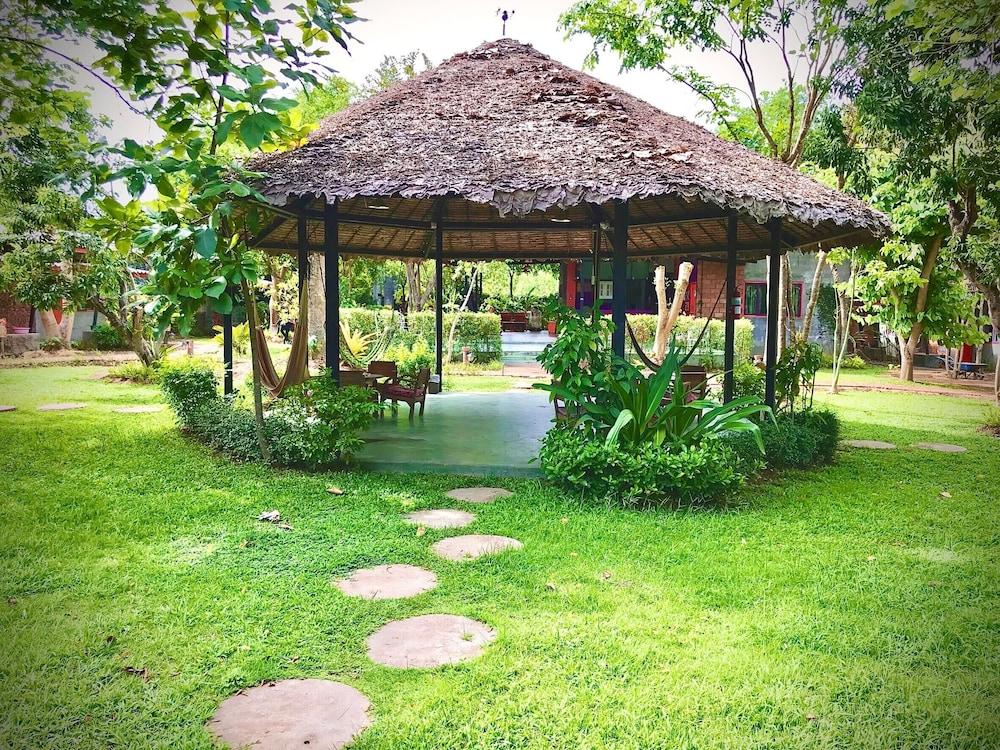 Sirita Hotel Pai Luaran gambar